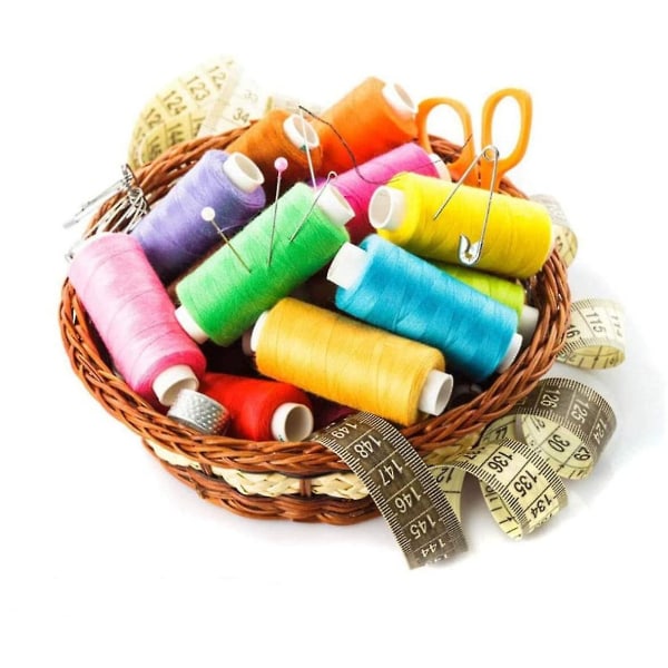 60 kpl puolat ompelulangat Eri värisiä polyesteriä käsinompelemiseen