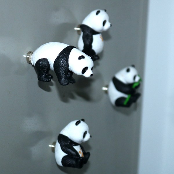 Tredimensionel køleskabsmagnet er nem at samle op, 3D Panda køleskabsmagnet