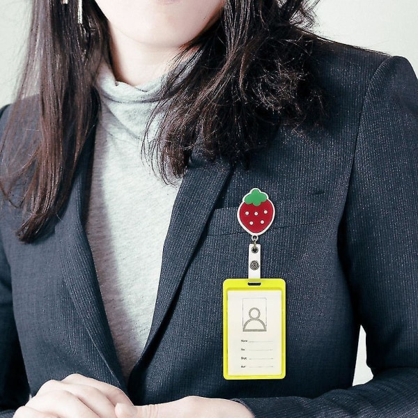 Skrivesaker ID-merkekortklemmer Søt uttrekkbar jordbærblomstmerkerull