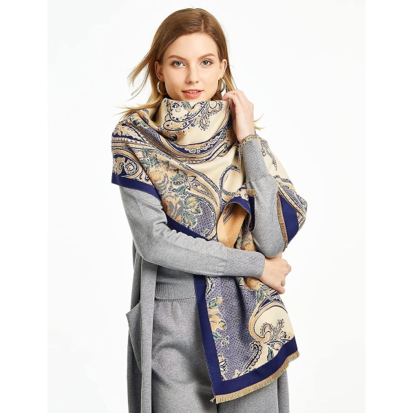 Elegant Sjal Wrap Vintervarme Og Stil I En Poncho Cape