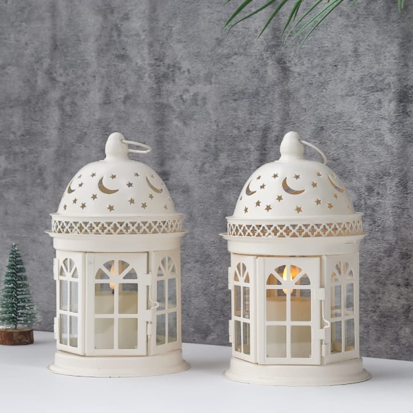 Sæt med 2 Dekorative Lanterner 21cm Høje Vintage Stil Hængende Metal Lysestager til Indendørs og Udendørs Arrangementer Fest og Bryllup (Hvid)
