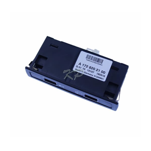 A1728202826 Bil Instrumentbræt USB Stik til - C200 C260 C300 E