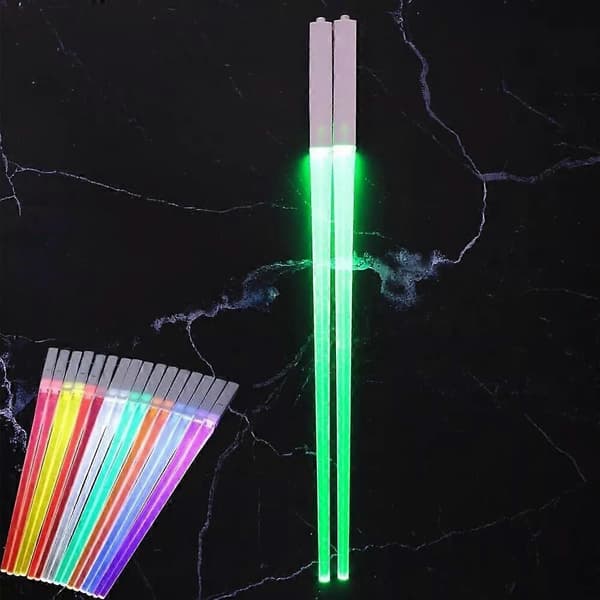 Jedi Spisepinde, Jedisticks Spisepinde, 9 Farvevariationer LED Spisepinde Nine colors 2pcs