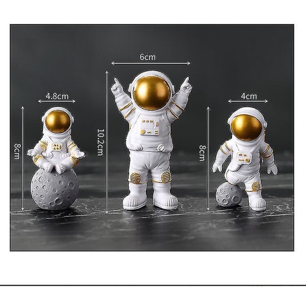 4 kpl Astronaut Figuurit, Outer Space Kakkukoristeet Mini