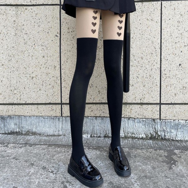 Kvinner Sexy Patchwork Hjerte Over-kne Sokker Lolita Style Søt Japansk Maiden Nydelige lange sokker Harajuku High Tube Sokker
