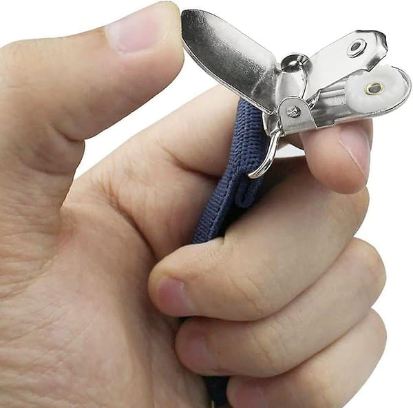 Pyyheklipsi - Klipsi Cardiganille Ja Puserolle, 4 Kpl