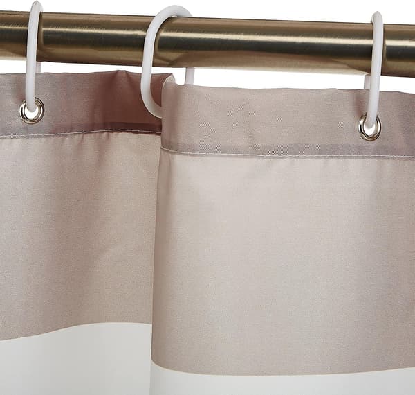 Stoffdusjforheng - 72 x 72 tommer, store grå striper