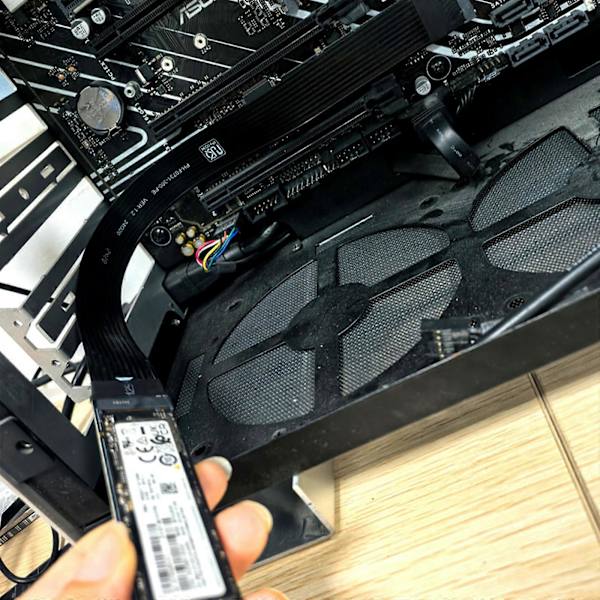 M.2 NVMe Solid State-drev Solid State-drev Forlængerkabel Risers Kort Understøtter M.2 M Key B Key PCIE 4.0 x4 Fuld Hastighed 64G/bps PH417B