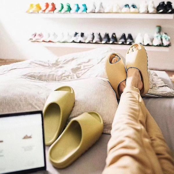 Sommer Yzy Slides Åndbar Cool Strand Sandaler Flip Flops Fiskemund Slippers Letvægts Bone White Plus Størrelse 35-4