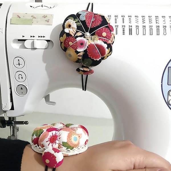 Polyester handledssömnadskudde justerbar elastisk rem nålkudde