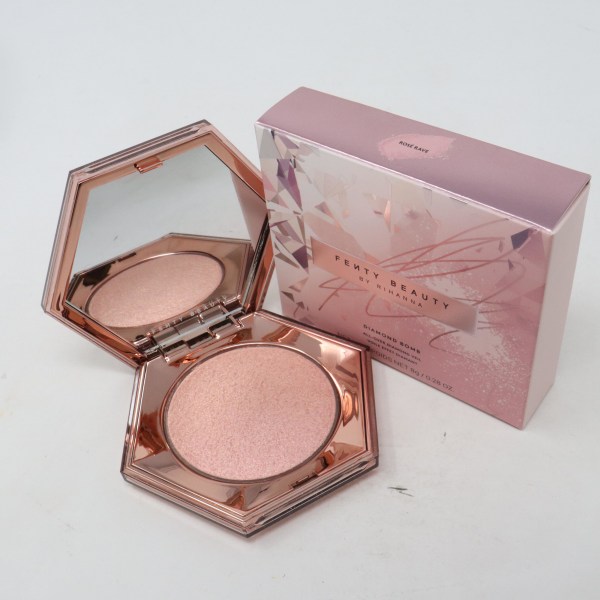 Fenty Beauty Diamond Bomb All-Over Diamond Veil 0.28oz/8.0g Uusi laatikolla Rose Rave