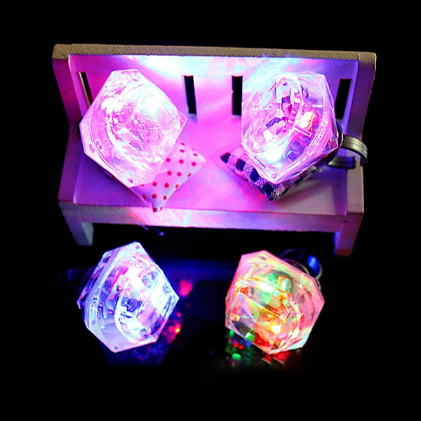 24-pakning LED-ringer med lys - blinkende LED-diamantringer - festutstyr