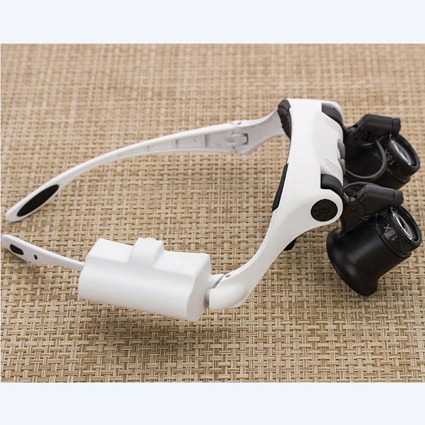 Pääpanta suurennuslasi LED-valolla, Hands Free -suurennuslasi 2 LED-valolla Vaihdettava linssi 3X 4X 5X 6X 7X 10X 15X lukemiseen Craf