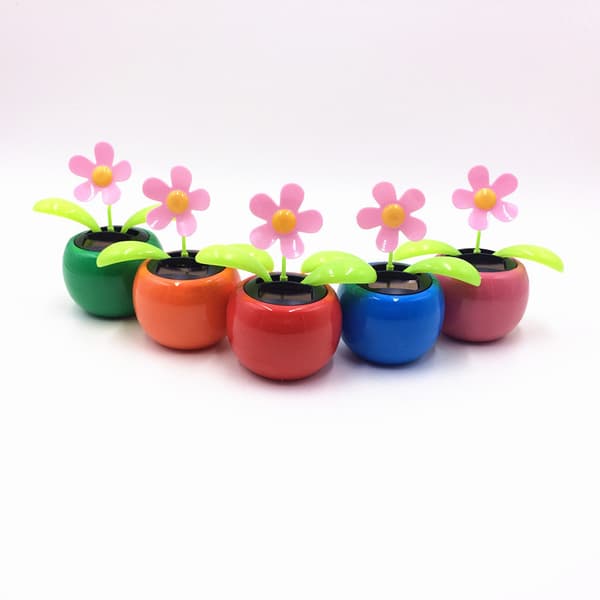 Blå bilpynt, solcelledanserbil, blomsterdekorasjonsfigur, bilpynt, plast solenergibilpynt