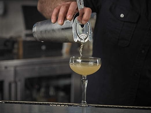 Rustfrit cocktailshaker-sæt (guld), 820 ml og 650 ml