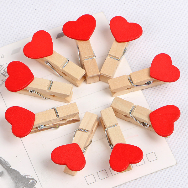 Red-Love Heart 50 bitar mini klädnypor med ask, liten trä
