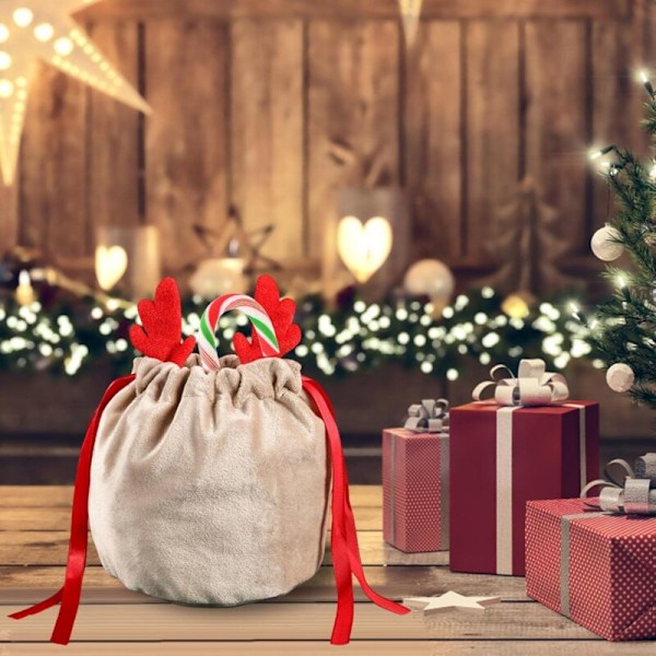 Nok en dekorasjon til jul, poser med julegodbiter i tre, 10 stk, bedårende søte reinsdyr-gaveposer i tre, røde julefestposer