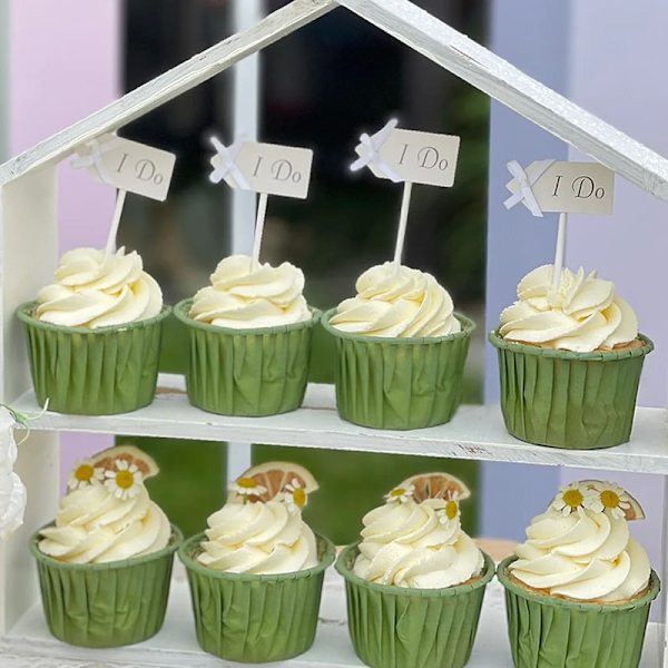 50 st cupcake-liners för bröllop, födelsedagar, högtidsfester
