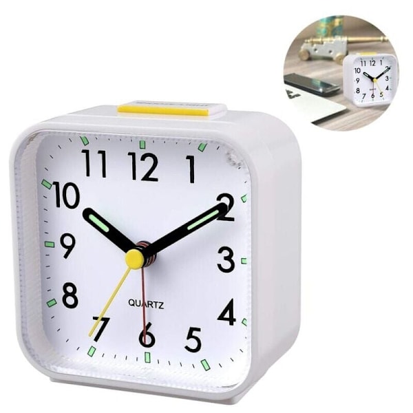 Tystgående Analog Väckarklocka, Mjuk Väckning, Bip-ljud, Ökande Volym, Snooze- och Ljusfunktioner, Batteridriven, Enkel Inställning, Vit