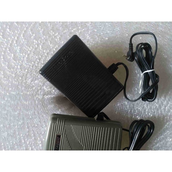 Hastighetskontrollpedal for Singer 7256,7422,7424,7425,7426,7427,7428 7459 7466