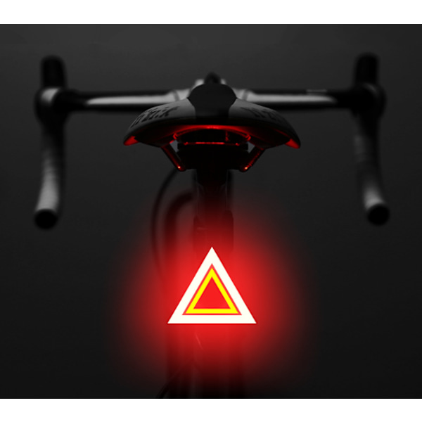 Le triangle Bike Lights XLite100 Sykkel Baklys USB Oppladbar Sykkel Baklys 5 Lysstyrke Moduser Vanntett Kraftig LED Sykkellys for Sykling