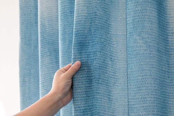 Polyester blå gradient duschdraperi med stålhakar, kraftig vattentät, 180x180 cm (ombre skogsblå)