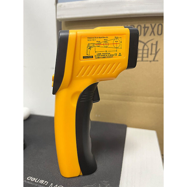 Rubberskin infraröd termometer, kontaktlös laser infraröd termometer från -50 °C till 550 °C, LCD-skärm med bakgrundsbelysning (ej för människor)