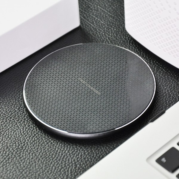 Fast Charging Wireless Charger for iPhone/Samsung/Huawei - Universal Wired Charger