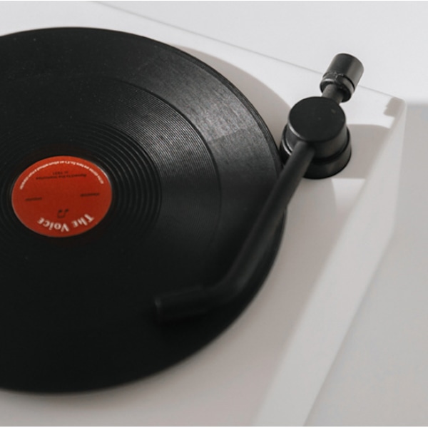 Liten multifunksjonell Bluetooth vinylplatespiller trådløs lyd (hvit)