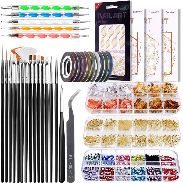 Nail Art Decoration Kit, jossa on Nail Art kynätyökalut ja strassit