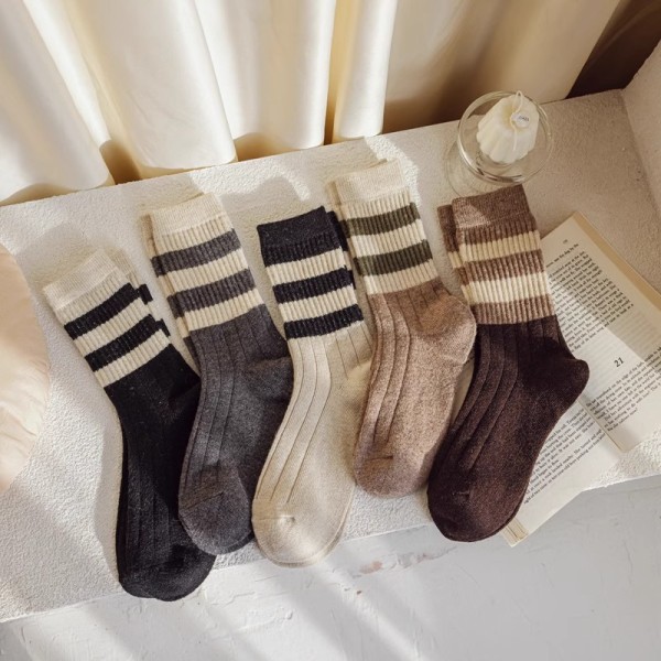 5 par stribede behagelige strømper til mænd og kvinder, varme og åndbare midt-læg sokker