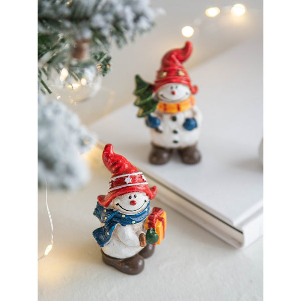1 x Julfigur Resin Snögubbe Prydnad (mönster slumpmässigt)