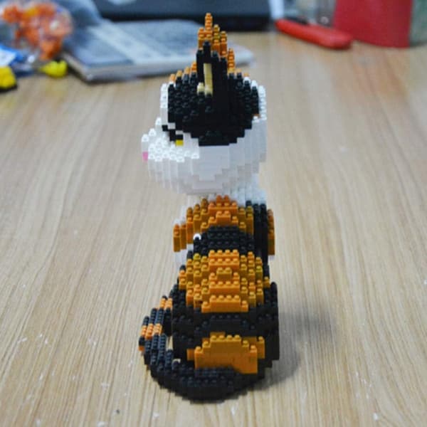Katt som sitter, figur å montere med nanoblocks 1300 brikker