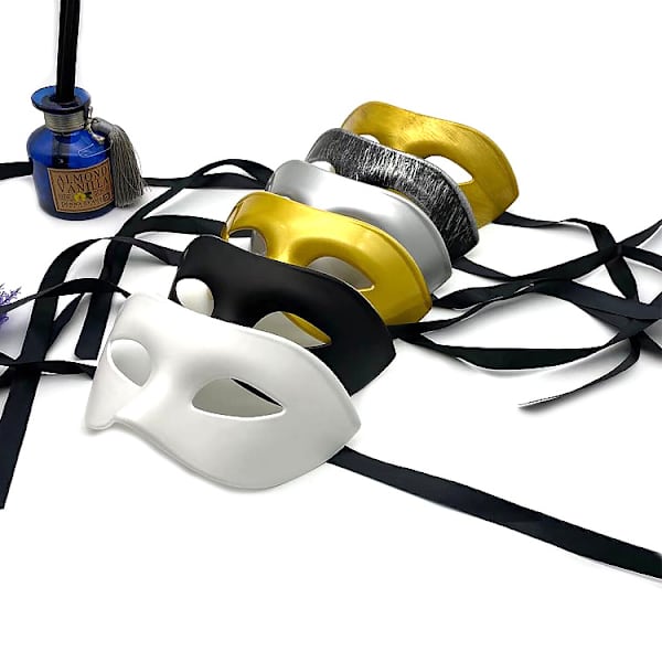 1 st maskeradmask Halloween karneval kostymmask (slumpmässig färg)