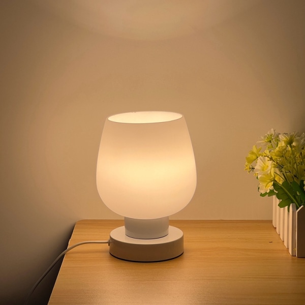 Touch-sengelampe - Moderne lille lampe til soveværelse, stue, natbord, bordlampe med hvid opalglasskærm, varm LED-pære, 3-vejs dæmpning