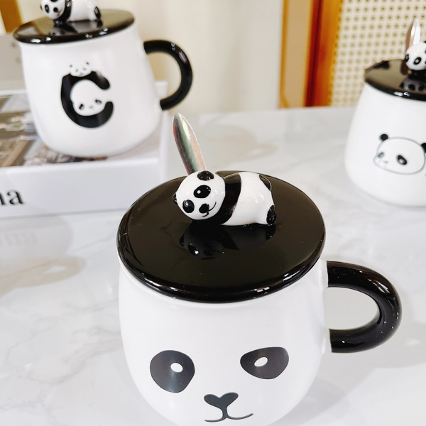 Sød porcelænskop med panda-motiv, 3D panda-låg og ske, gave til pandaelskere