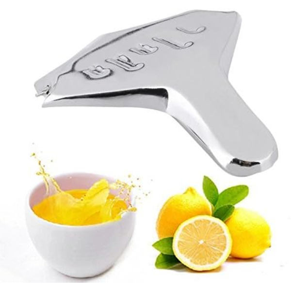 4-delt citron skærende juicer (sølv 8,3 cm) - Orange rustfrit stål manuel juicer med citron kiler i hånden