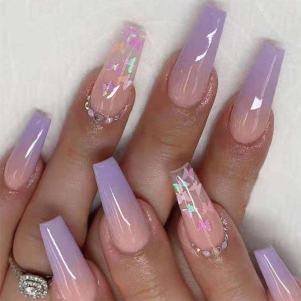 Långa falska naglar Fransk spets tryck på naglar kiststift på naglar med fjärilsdesign Lila naglar för kvinnor