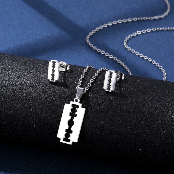 Halsband med bladform
