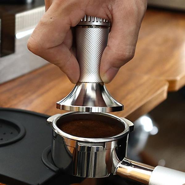 To-i-en Kaffepulverhammer med nåler, retikulert håndtak, matkvalitet, kaffemaskintilbehør, rustfritt stål, tungt kaffepulverhammer
