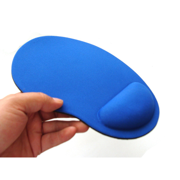 Svart musmatta med gelkudde - Spelhandledsstöd - Musmattshandledsstöd - Komfort med ergonomiskt handledsstöd - Vattenavvisande och tvättbar - PC la