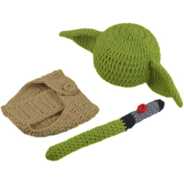 Baby set Yoda-hattulla vastasyntyneen sarjakuvajuhliin