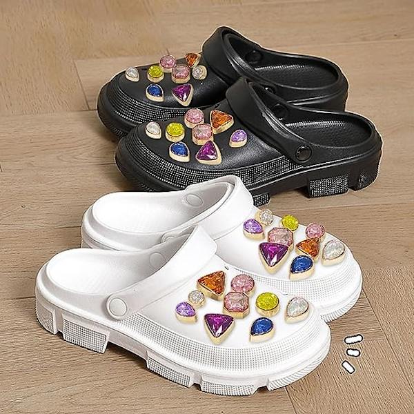 28 stykker skotilbehør Sjarmerende glitrende krystalldiamant kvinnesko Sjarmerende perle smykker Sjarmerende armbåndstilbehør Fest favoriserte C