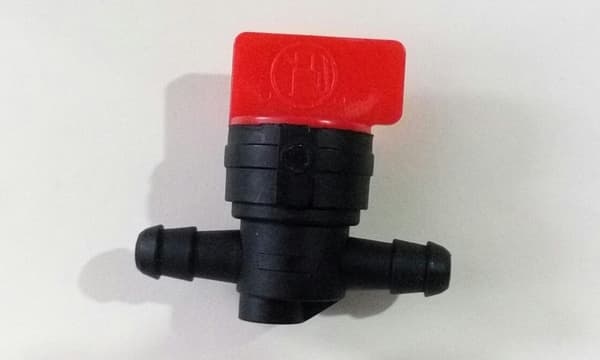 2 kpl Polttohanan sopii BRIGGS AND STRATTON 494768 - 493960 - 698183