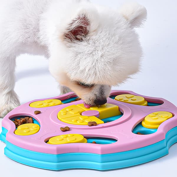 Blå hundematdispenser med godbitdispenser for valper