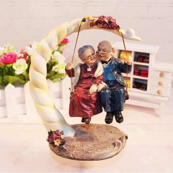 Kreativ håndlaget statue harpiks eldre par statue