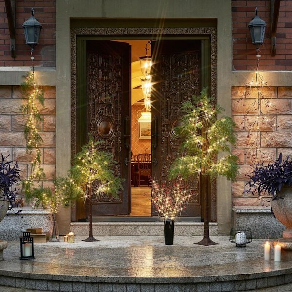 Færdigoplyst juletræ med røde bær, 60 cm cypresstræ, 90 LED lyskæder, kunstigt cedertræ med lys til hjemmet, jul, ferie, bryllup