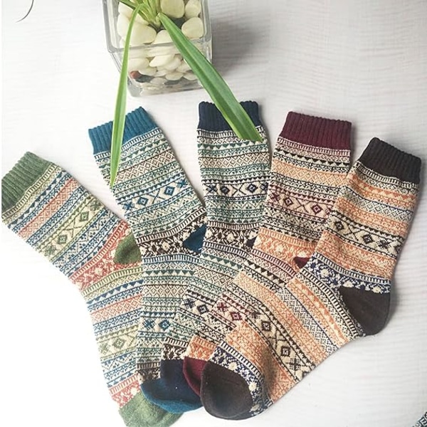 5 Pairs of Women's Wool Warm Socks, Women's Winter Warm Knitted Socks Women's Thick Socks, Christmas Gifts for Women