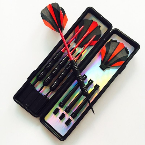 3-pack låda aluminium match dart pin-typ dart bärbar nålspetsad dart flights dart för sportevenemang (svart och röd)