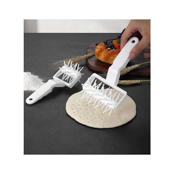 Pizza Roulette Pizzabröd Nålvals Pizza Roller Hålslagare DIY Punch, Plast, 1911.5cm